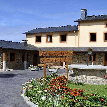 טאפיה דה קסרייגו Apartamentos Navalin מראה חיצוני תמונה
