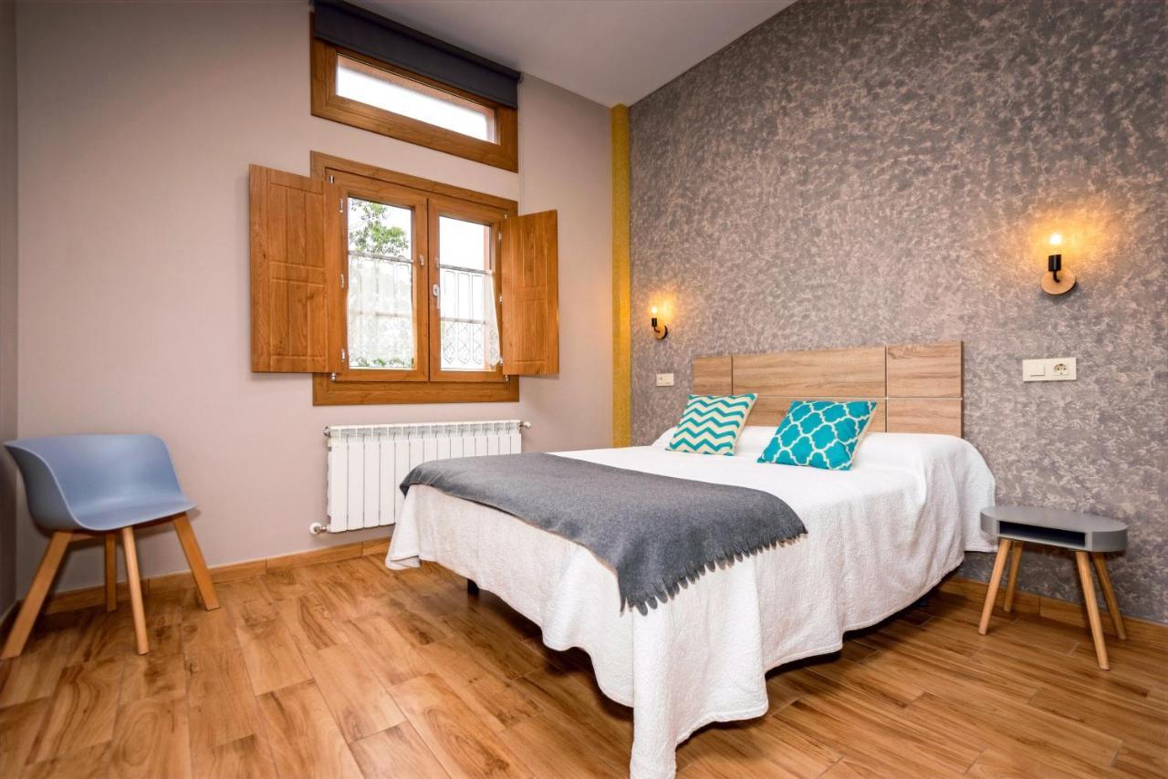 טאפיה דה קסרייגו Apartamentos Navalin מראה חיצוני תמונה