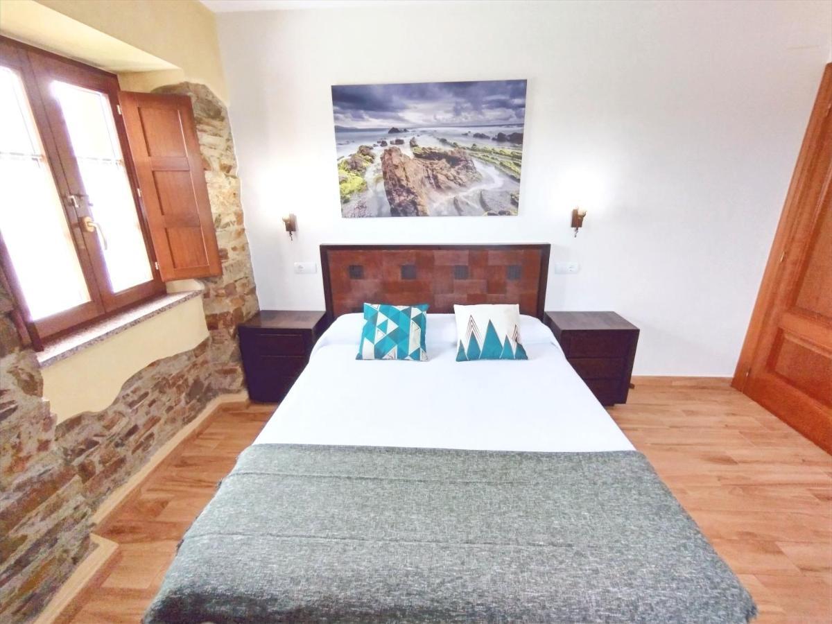 טאפיה דה קסרייגו Apartamentos Navalin מראה חיצוני תמונה